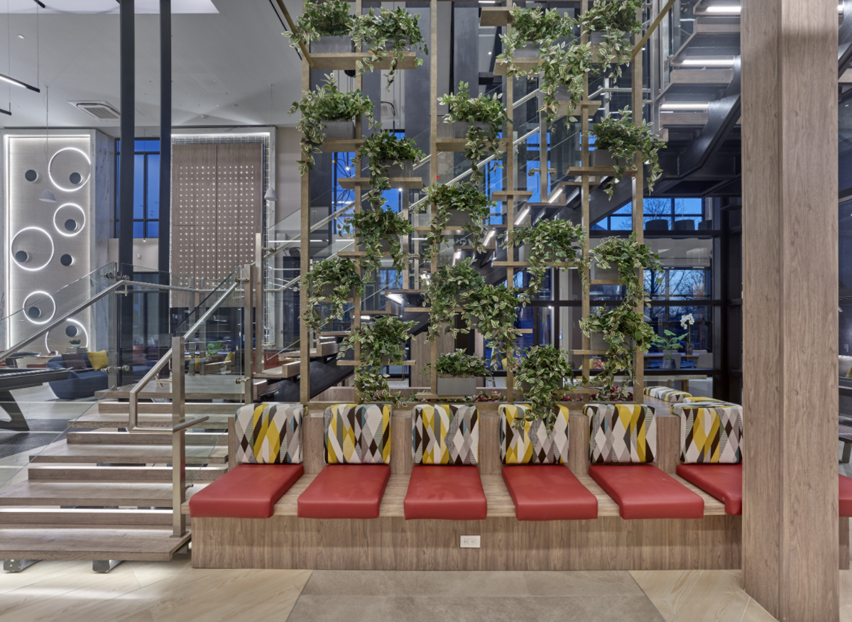 MARKETPLACE Vermella Woodbridge