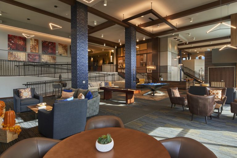 The Valley at Penn State, Clubhouse Lounge