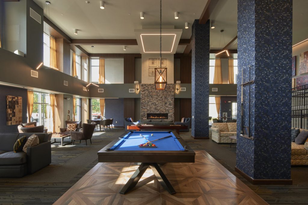 The Valley at Penn State, Clubhouse Lounge