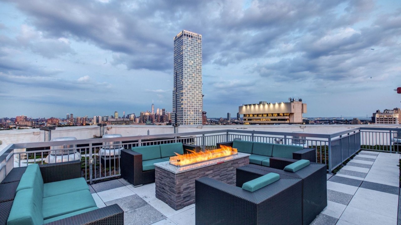 5 Design Strategies That Maximize ROI for Aging-Forward Urban Communities