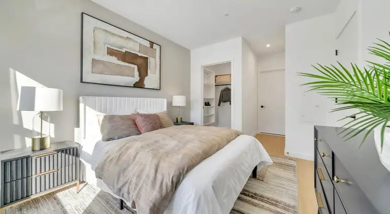 The Marq, Bedroom