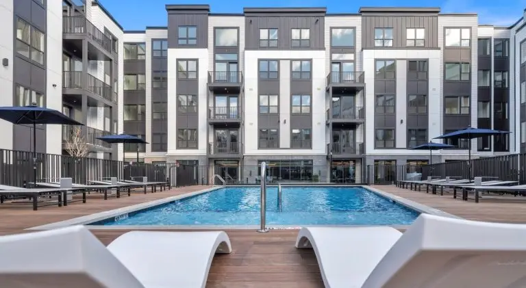 The Marq, Exterior