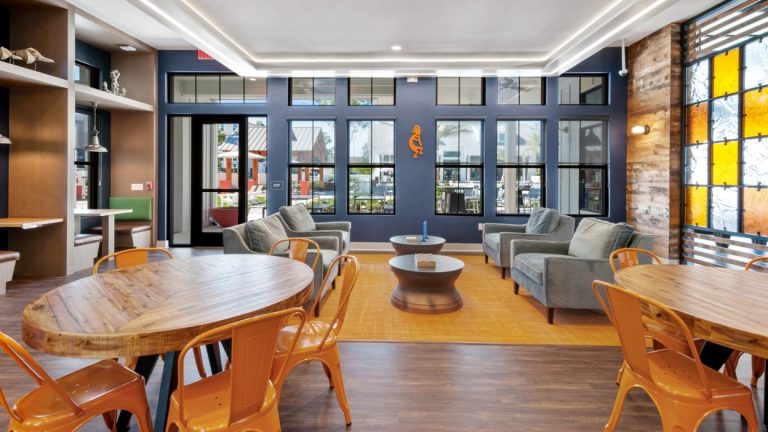 Campus on Gainesville - University of Florida, Lounge