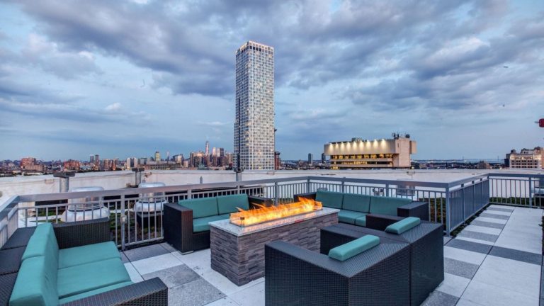 5 Design Strategies That Maximize ROI for Aging-Forward Urban Communities