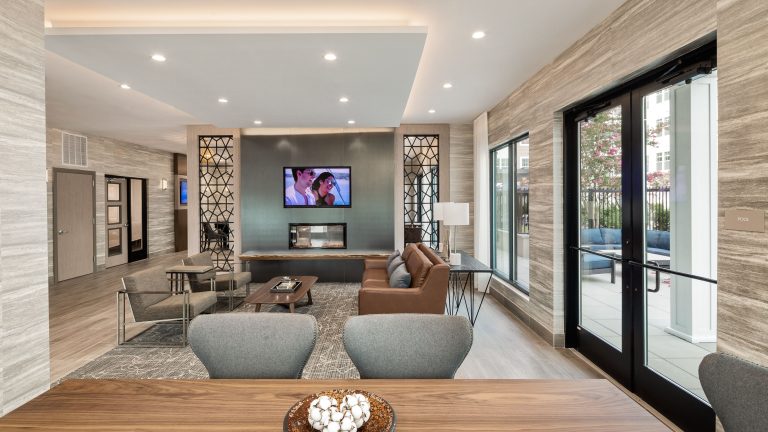 Garvies Point – Harbor Landing, Lounge