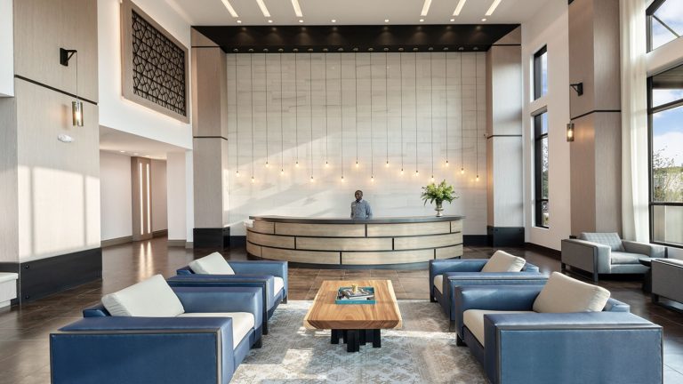 Garvies Point – Harbor Landing, Lobby
