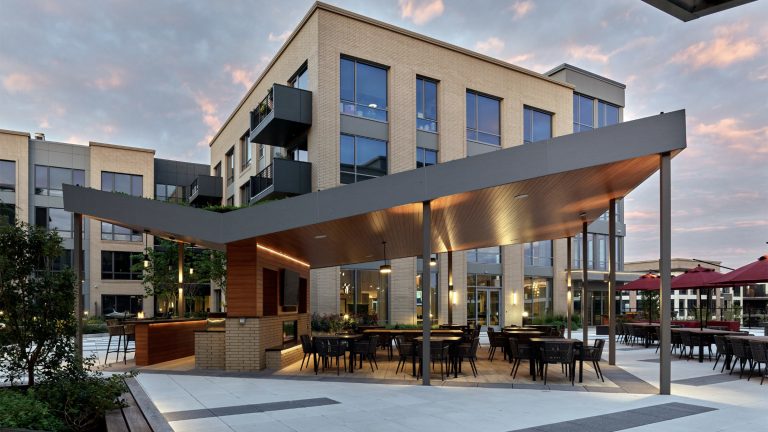 Sol at Vermella Union, Exterior Courtyard