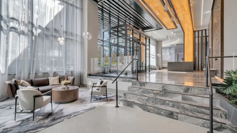 The Marq, Lobby