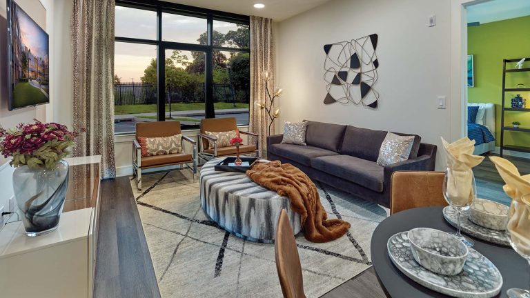 Vermella Union - Clubhouse, Apartment Living